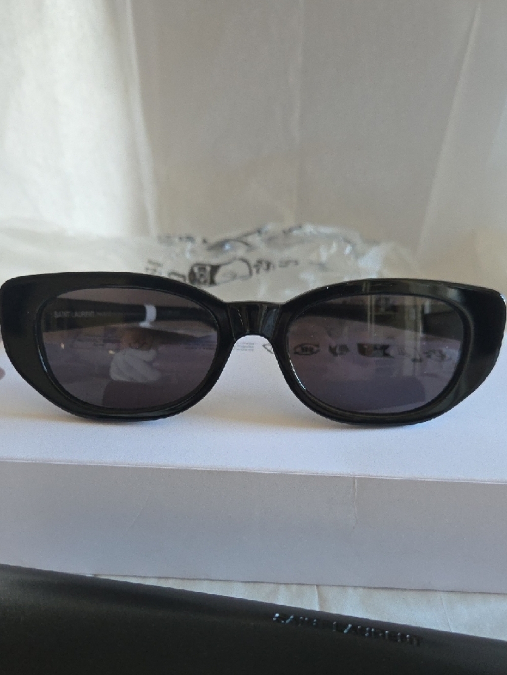 Saint Laurent Black Cat Eye Frame Sunglasses - Picture 6 of 11